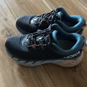 Women’s hoka gaviota 3 running shoes.